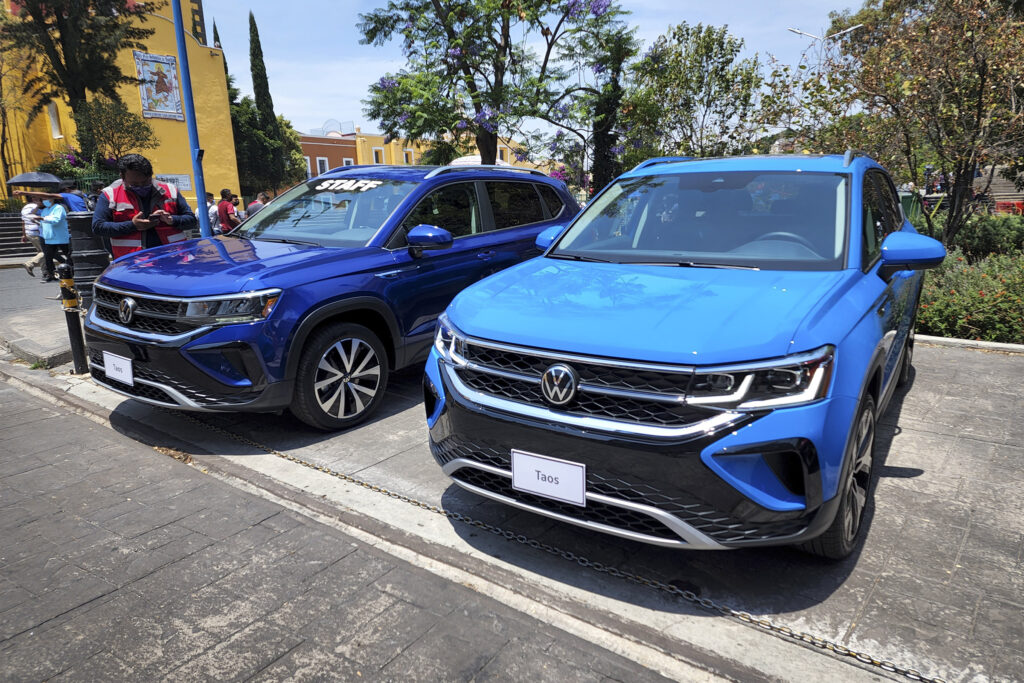 New 2023 Taos vs Tiguan: Which One Should You Choose?